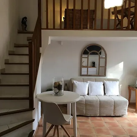 Antoinette Guest house